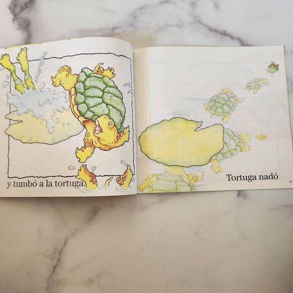 Cuidado Pajaro Spanish children's book Be Careful bird animal story - Picture 4 of 5